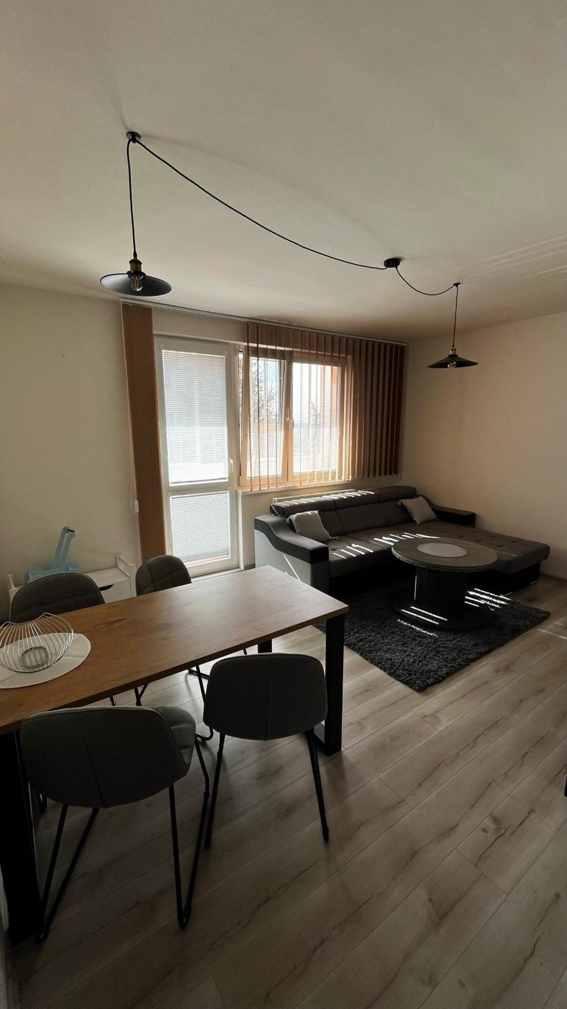 Apartman Bss Тренчин Экстерьер фото