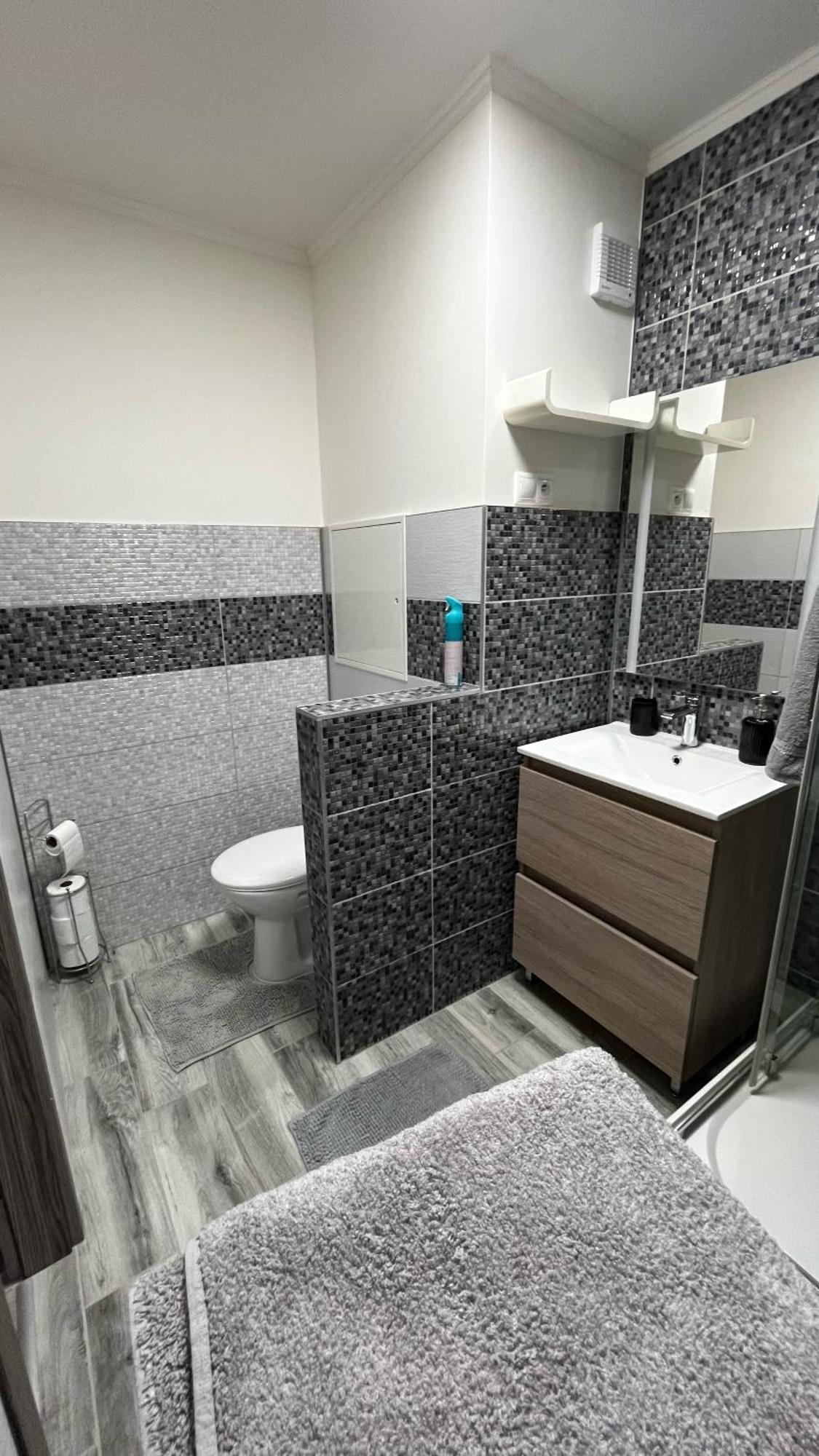 Apartman Bss Тренчин Экстерьер фото